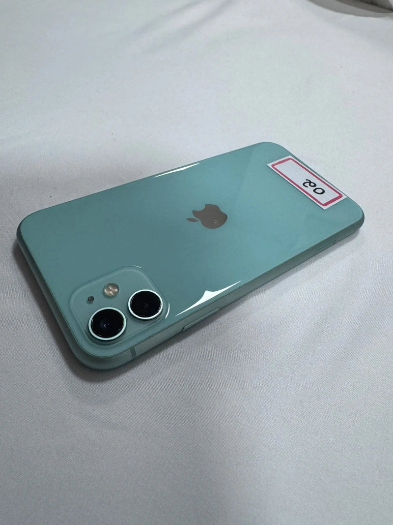 iPhone 11 128GB Verde 93%  A+