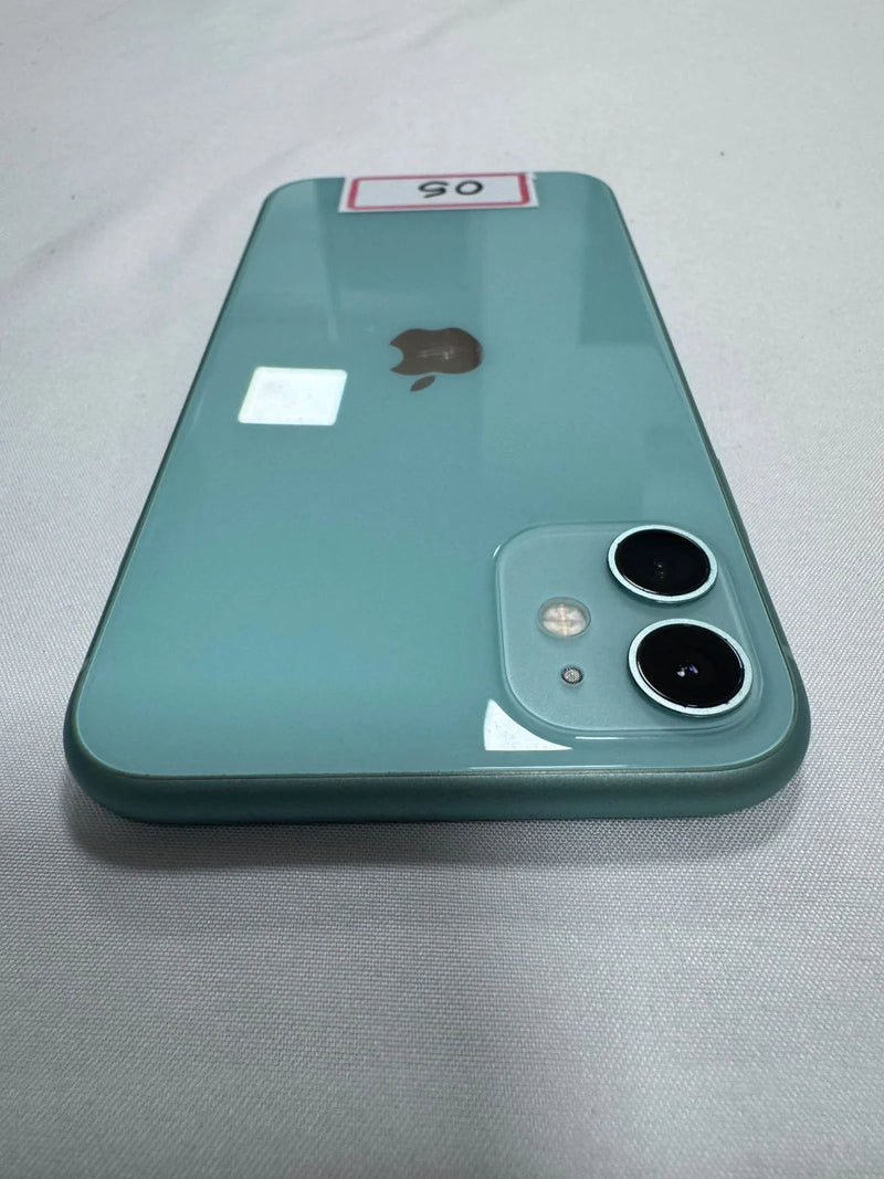 iPhone 11 128GB Verde 85% A+